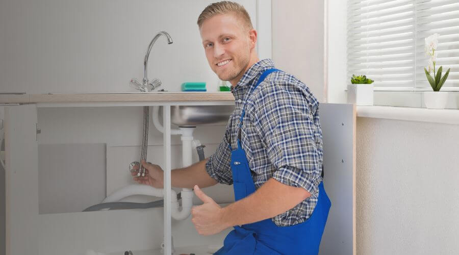 Burst Pipe Emergency Service in Nevada, MO